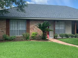 102 Eastland Dr, Lafayette, LA 70503