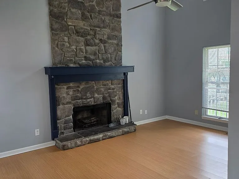 127 Sunnymeade Dr — Photo 9