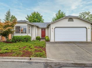 401 SE Liberty Dr, Grants Pass, OR 97527