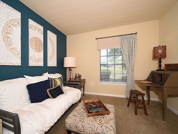 2nd image of 1930 Devonwood Dr #109