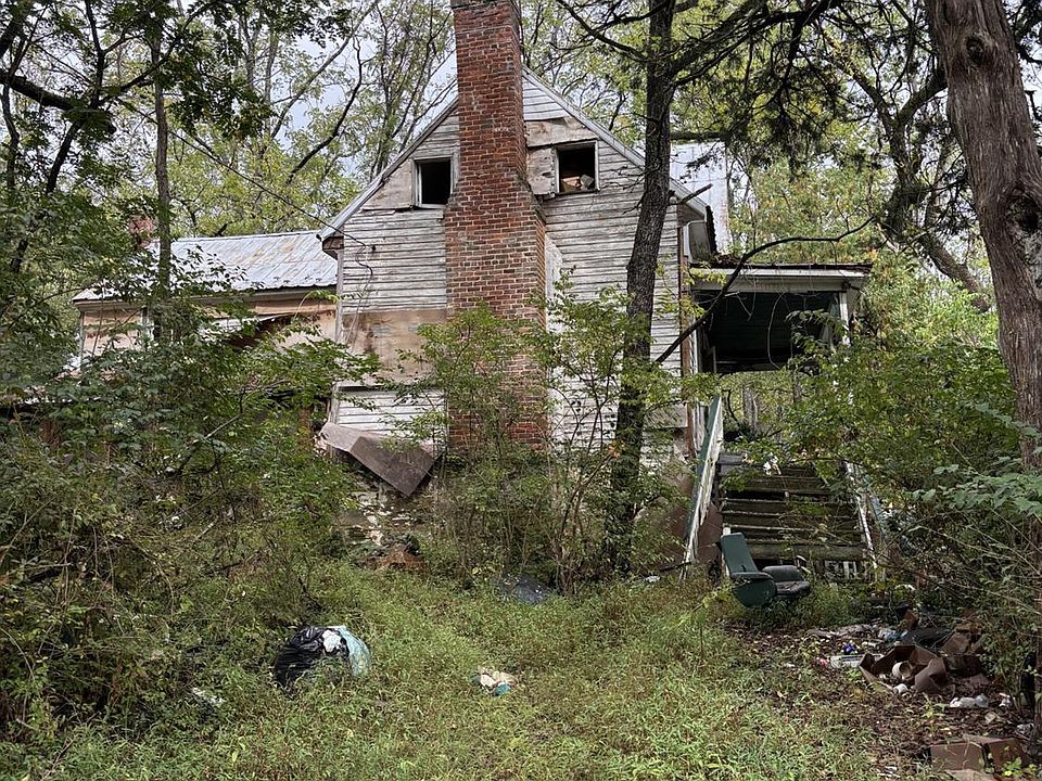 2nd image of 1927 Town Fork Rd