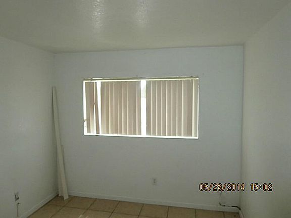 4th image of 2330 NW 11th St APT 21