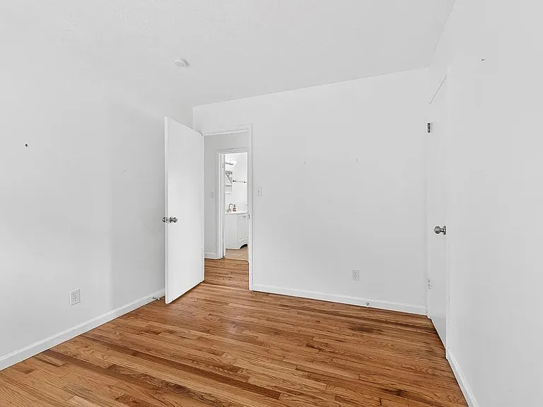 2255 Fenton St — Photo 5