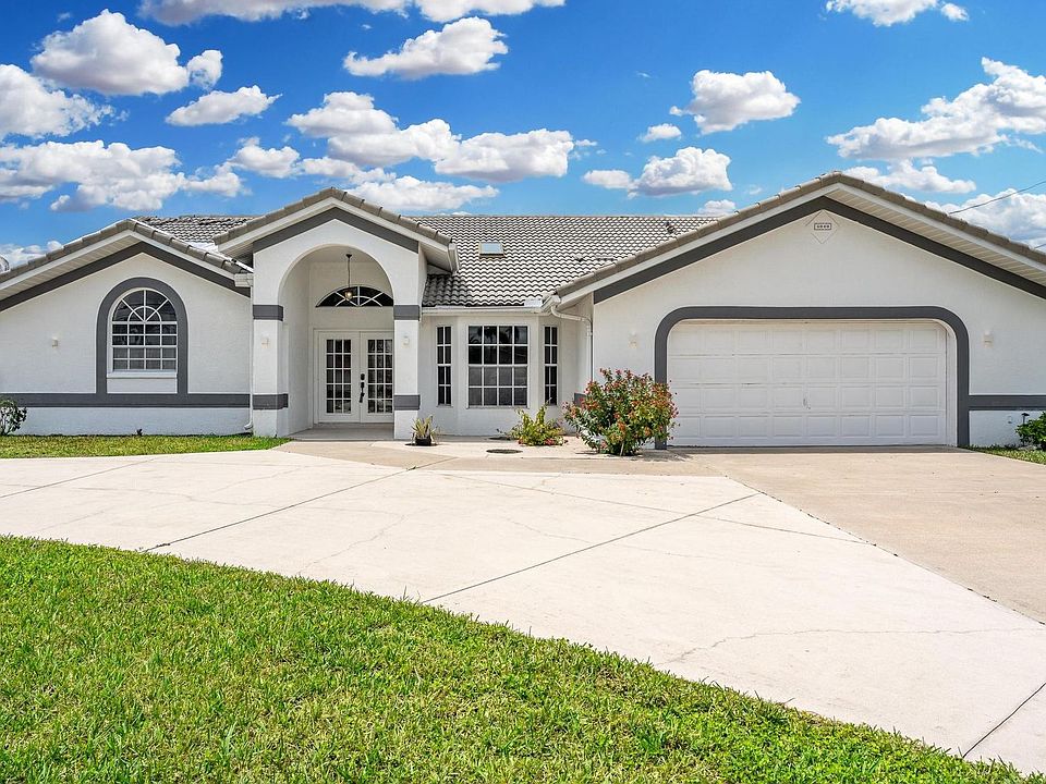 1st image of 5040 SW 11th Ct