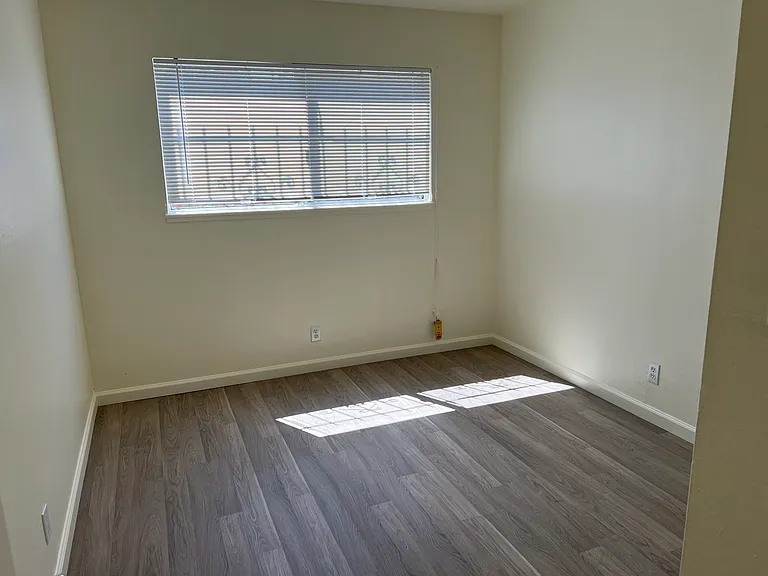 Bedroom #1