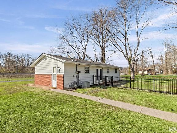 5th image of 2800 Dutch Hollow Rd