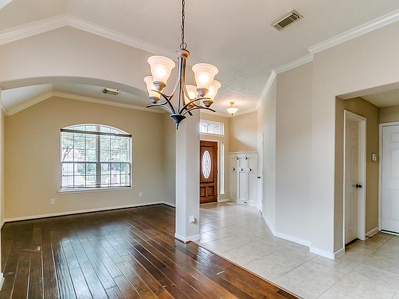 4th image of 8319 Sierra Dawn Dr