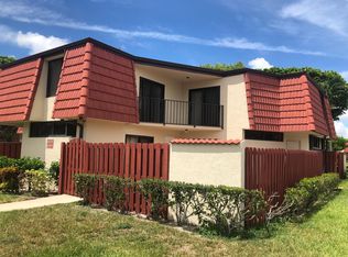 3687 Victoria Dr E, West Palm Beach, FL 33406