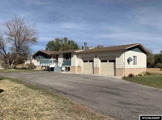 630 Amoretti St, Lander, WY 82520