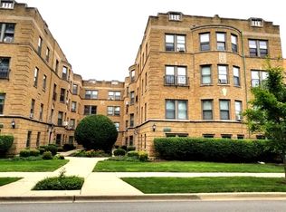 138 N Haven Rd APT 1G, Elmhurst, IL 60126