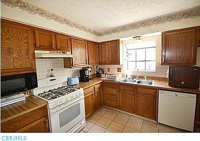 5th image of 984 Martingrove Ct