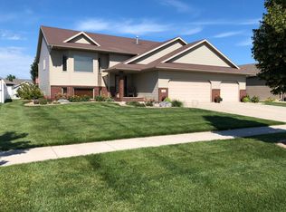 3689 Fillmore St S, Fargo, ND 58104