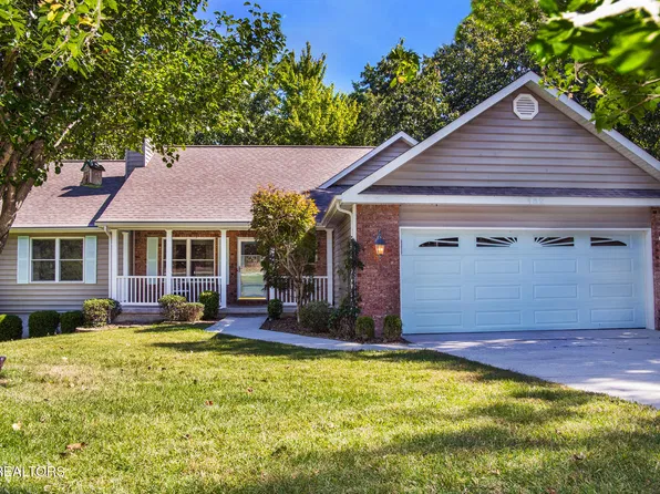 182 Canterbury Dr, Fairfield Glade, TN 38558