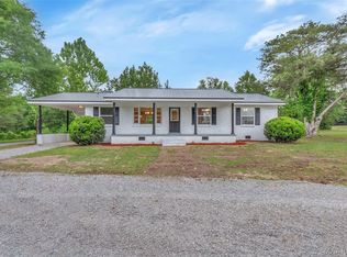 26 Pleasant Hill Rd, Eclectic, AL 36024