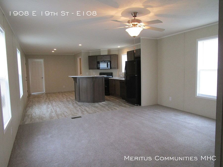 2nd image of 1908 E 19th St Lot E108