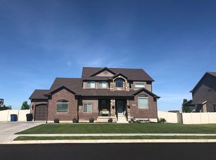 2413 N 2100 W, Clinton, UT 84015