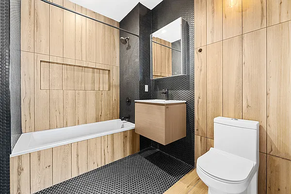 Rented by REAL New York | media 63