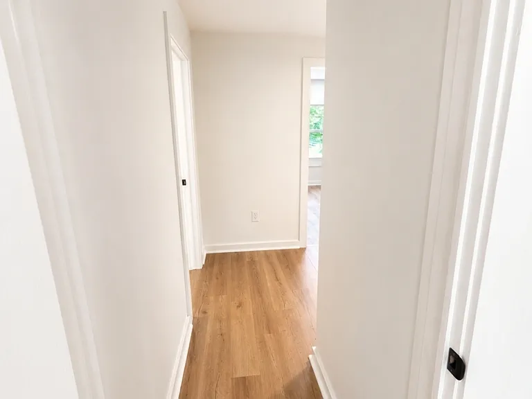 166 Kenan St #C — Photo 13