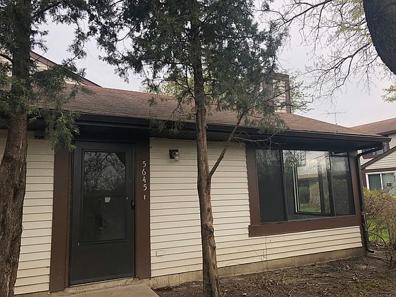 3rd image of 5645 Court Maria #443