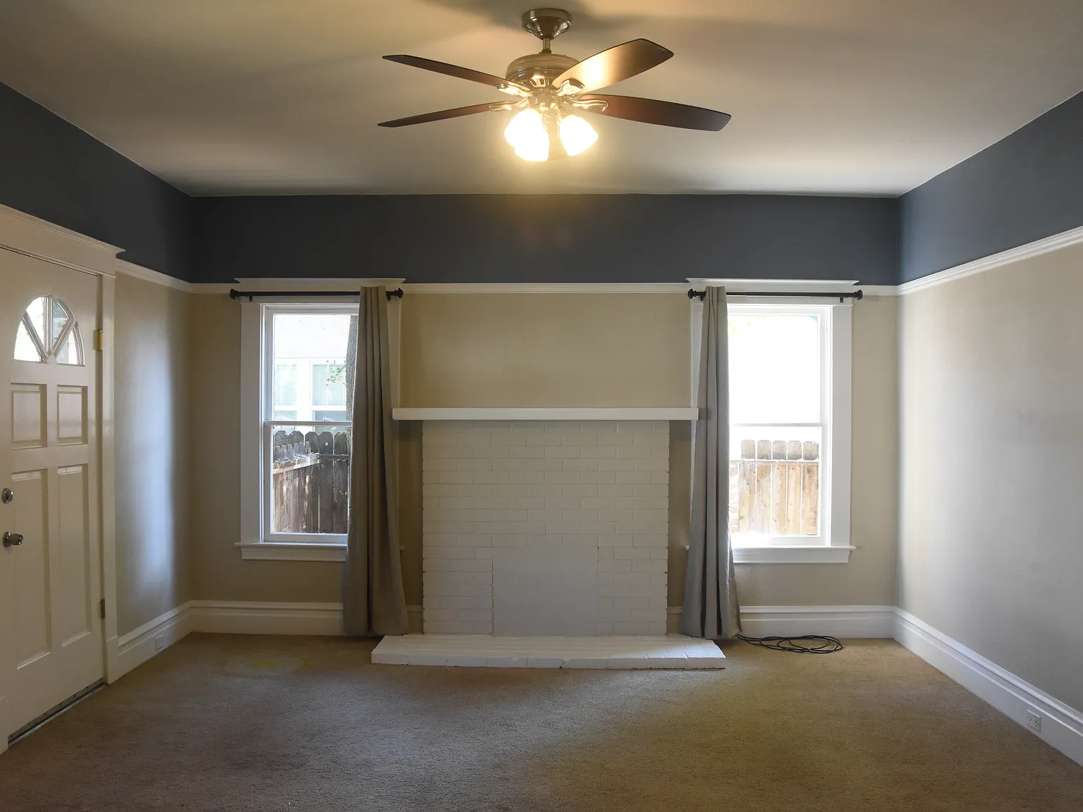 4 bed, 2.5 bath, 2150 sqft, $4,100 — Photo 3