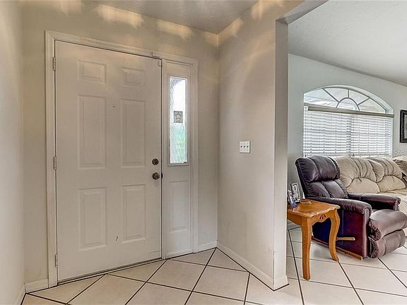 3rd image of 2446 Icecapade Dr