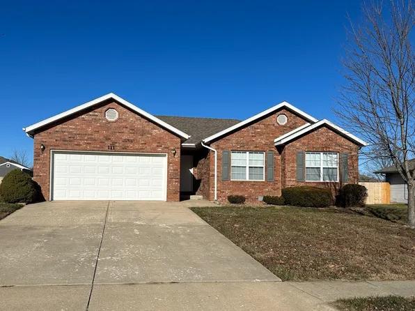 111 E Osage Street, Strafford, MO 65757