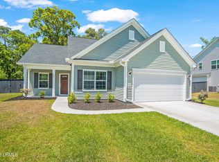 102 Grange Ln, Beaufort, SC 29907
