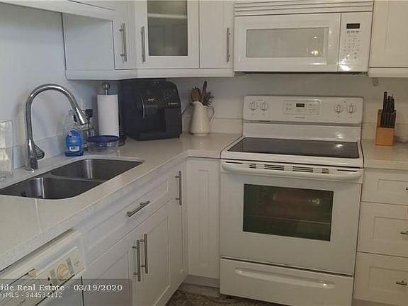 4th image of 3575 S Ocean Blvd #2050