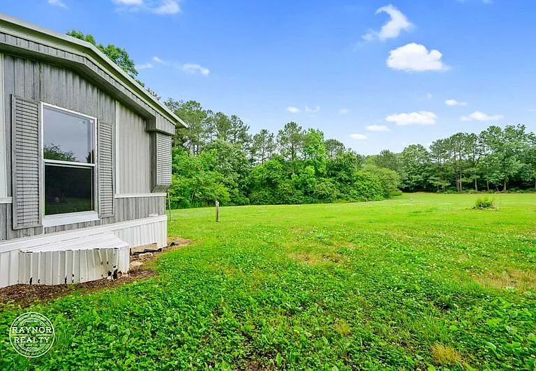 121 Wood Church Rd — Photo 5