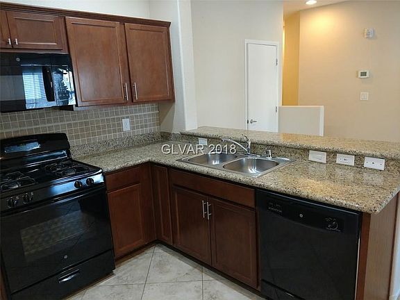 5th image of 6559 Clara Bow Ave Unit 101