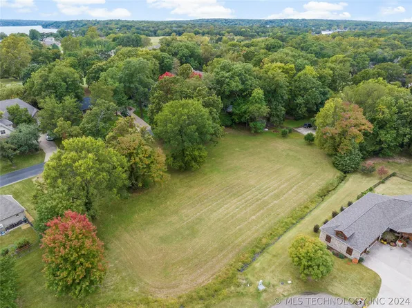 Pebble Bch, Afton, OK 74331