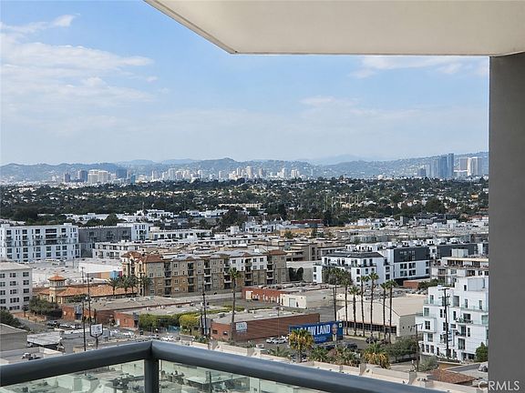 5th image of 13650 Marina Pointe Dr Unit 1708
