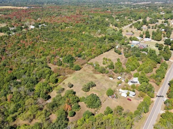 3921 S Peebly Rd, Newalla, OK 74857