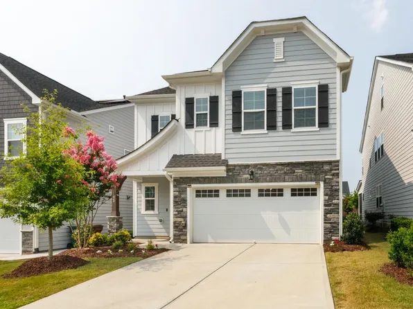 1225 Canyon Shadows Ct, Cary, NC 27519