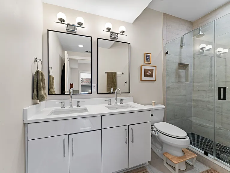 3435 14th St NW #3 — Photo 7