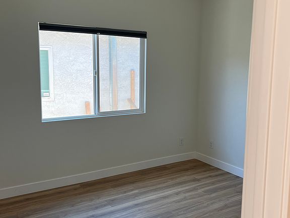 5th image of 1632 La Paz Ave #B