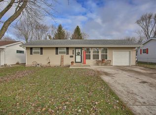 1437 Gleason Dr, Rantoul, IL 61866