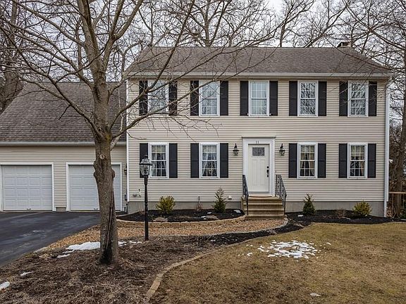 2nd image of 11 Heronwood Dr