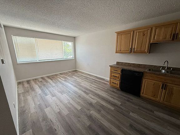 2nd image of 1930 E Bijou St #110