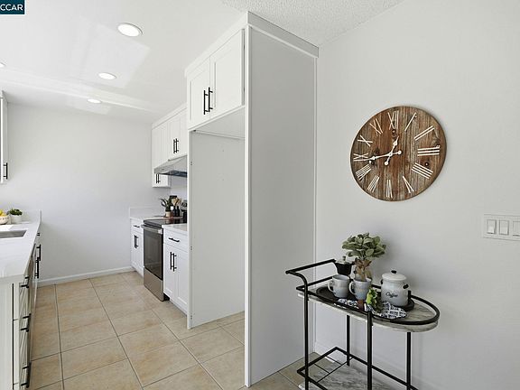5th image of 6417 Feliciter Way