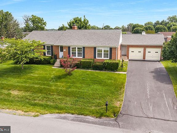 3rd image of 114 Williamson Rd
