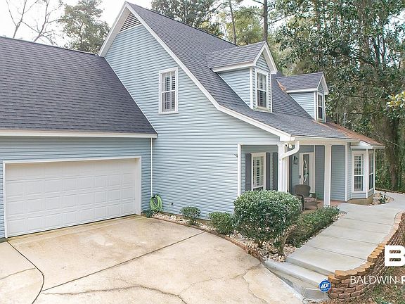 2nd image of 559 Ridgewood Dr