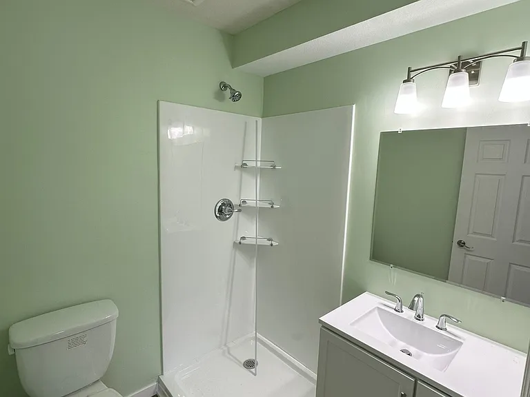 420 Herschel St #3 — Photo 7