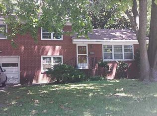 7 Paddock Dr, Newport News, VA 23606