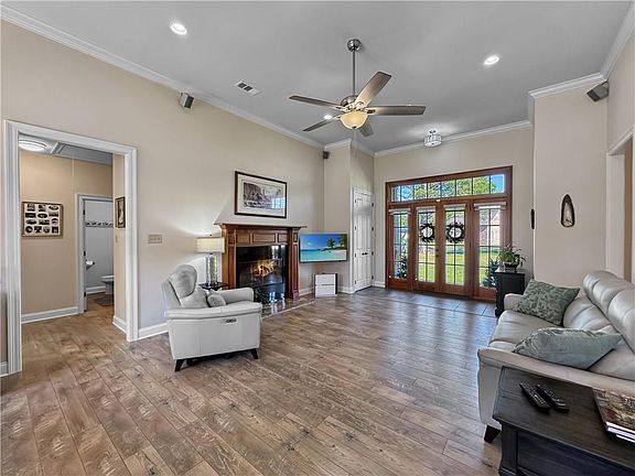 4th image of 81163 Blue Heron Dr