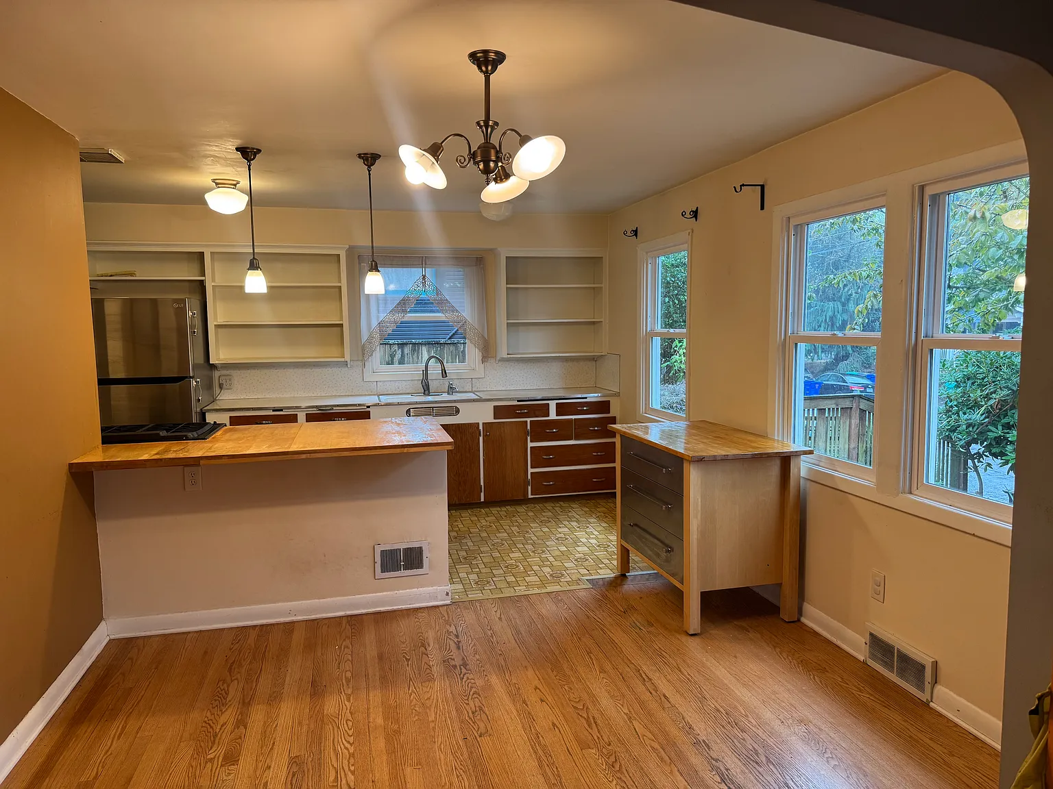 2 bed, 1000 sqft, $2,800 — Photo 4