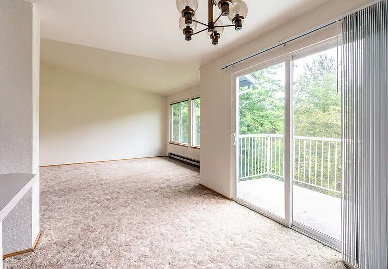 2148 SW Holden St #B3 — Photo 4