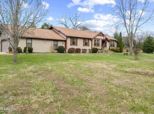 111 Kanott Ln, Maynardville, TN 37807