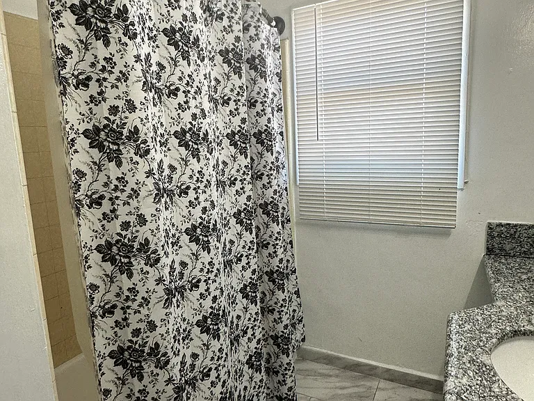 15502 S Castlegate Ave #A — Photo 13