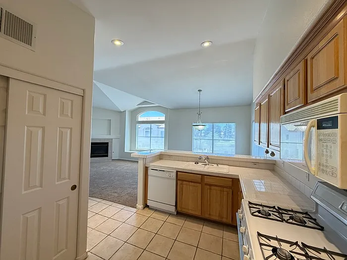 4901 Black Bear Rd #202-14 — Photo 7
